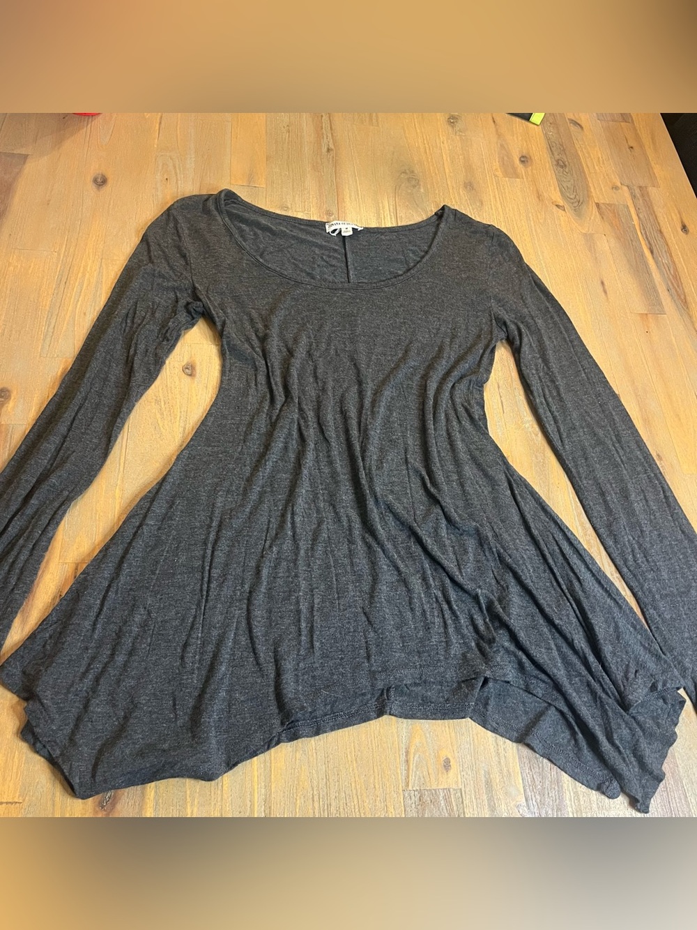 y2k grey flowy tunic